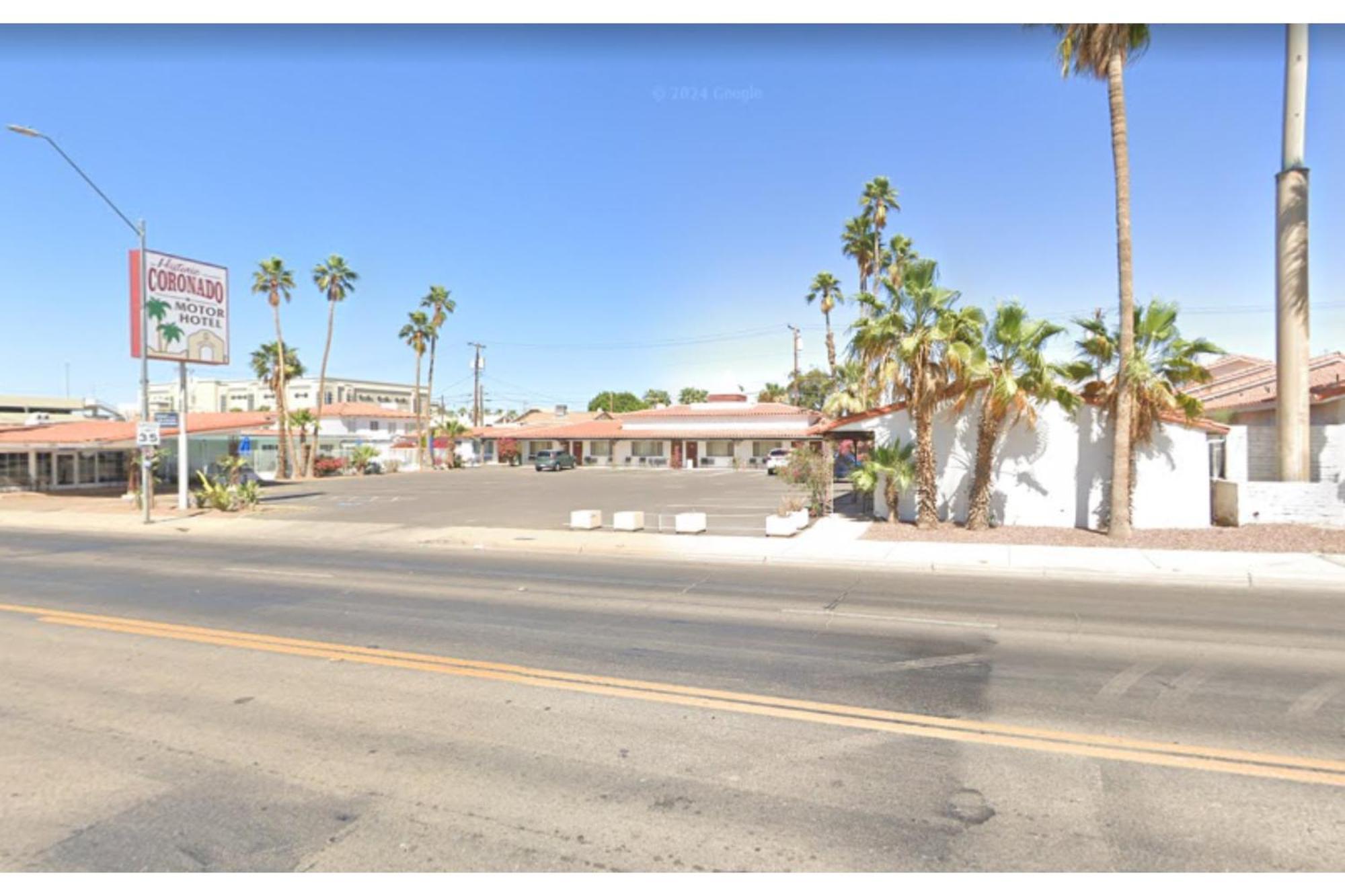 Historic Coronado Motor Hotel By Oyo Yuma Exterior photo